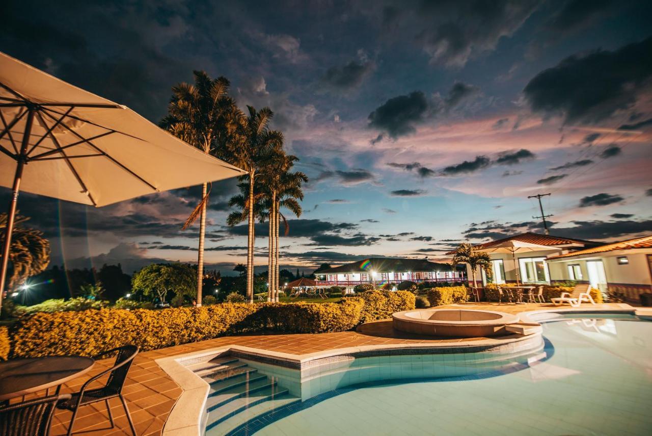 Hotel Arrayanes Del Quindio Montenegro Exterior foto